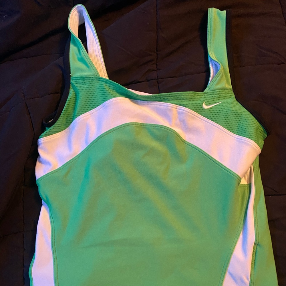Vintage Nike top